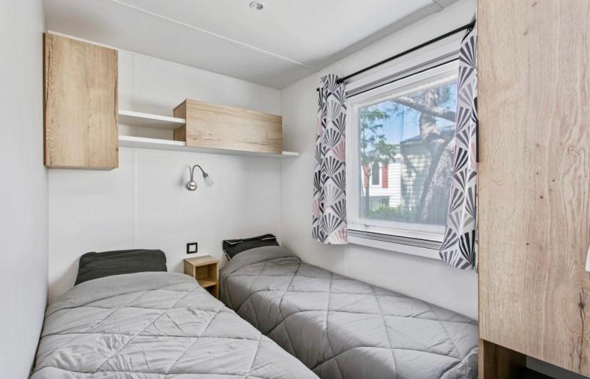 Particulier Loue Ce Mobil-Home 3 Chambres, Tout Confort فالراس بلاج المظهر الخارجي الصورة